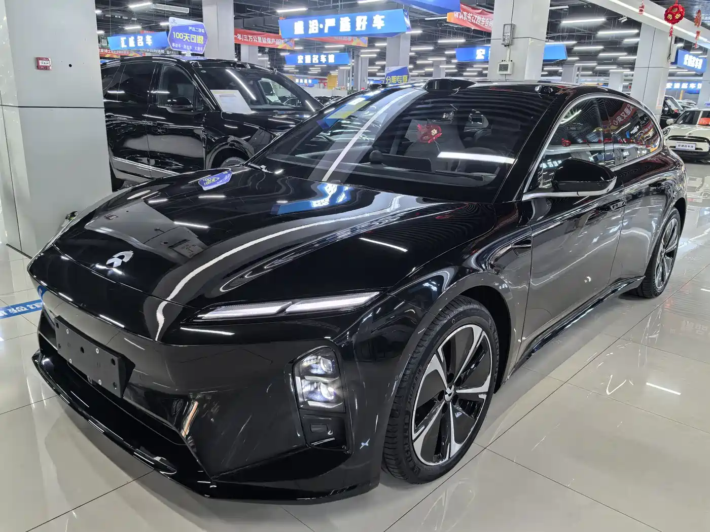 NIO ET5T