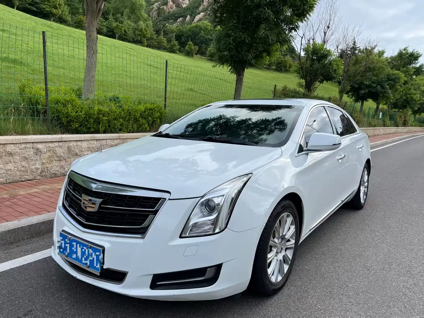 Cadillac XTS 2017 28T Technology