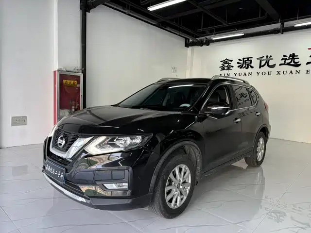 NISSAN QIJUN