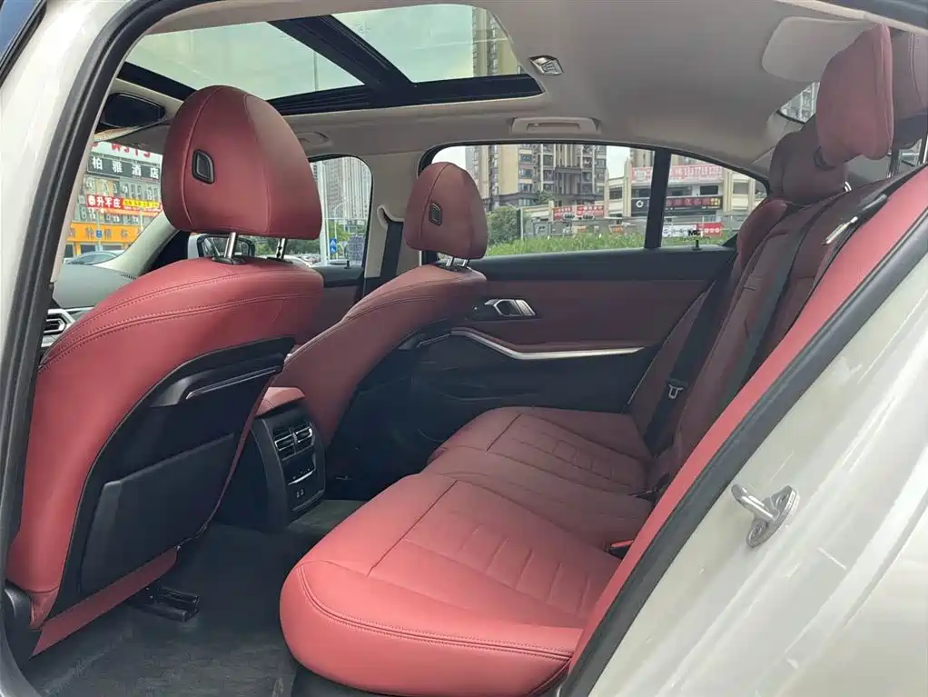 BMW 3 Series 2021 325Li M Sport Package фото 11