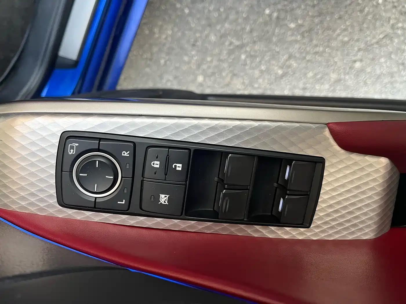 Lexus IS 2017 300 F SPORT фото 16