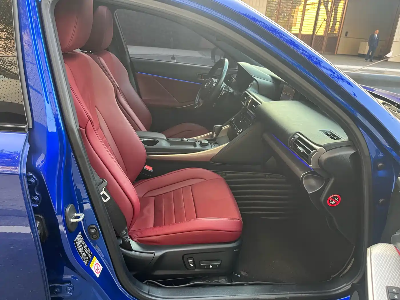 Lexus IS 2017 300 F SPORT фото 20
