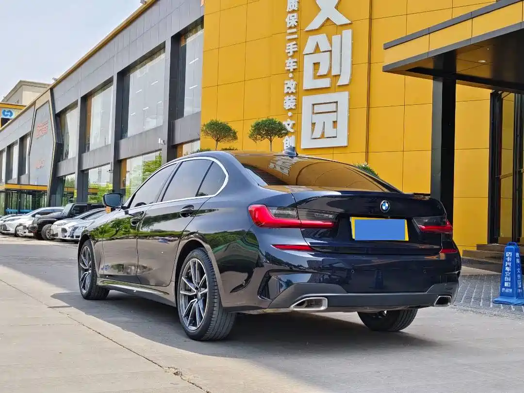 BMW 3 Series 2021 320Li M Sport Package фото 6