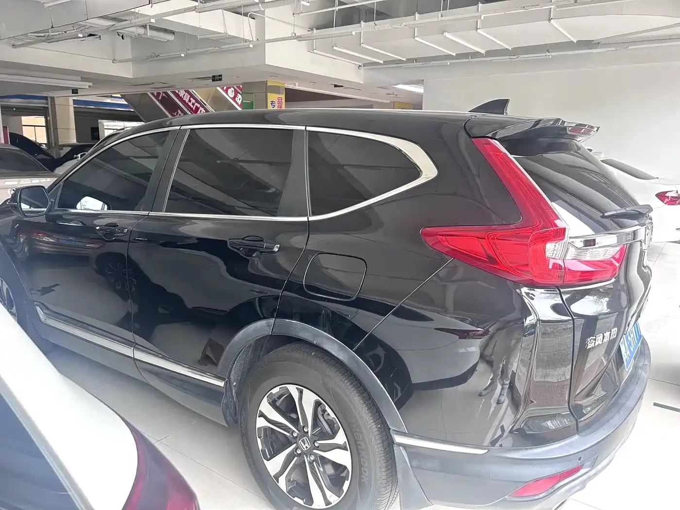 Фото 2 - Honda CR-V