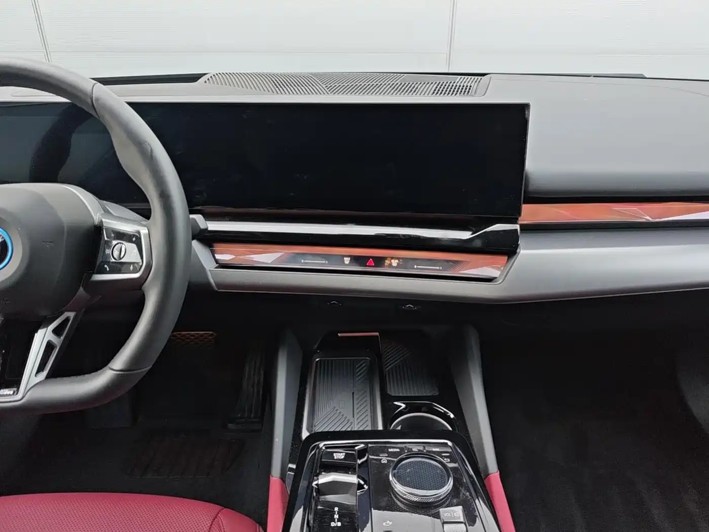 BMW i5 2025 2025 eDrive 40L M Sport Package