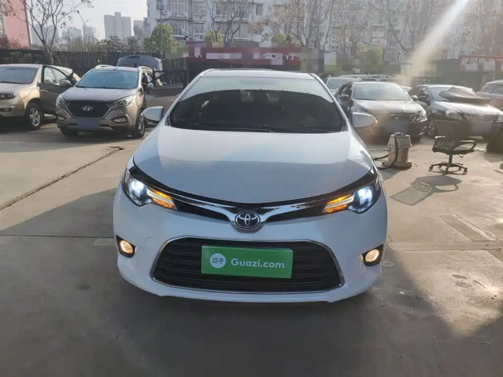 Toyota Levin 2014 1.8GS CVT Elite Edition фото 3