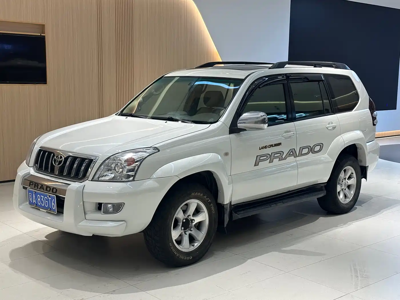 Toyota Prado (Import) 2004 VX 4.0