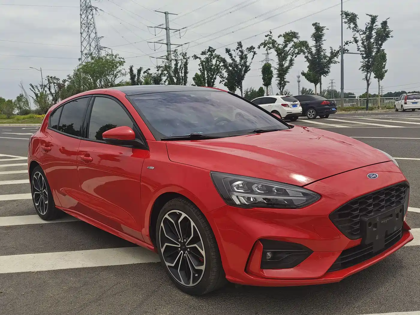 FORD FOX