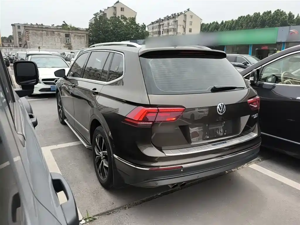 Volkswagen Tiguan L 2017 330TSI Automatic 2WD Flagship Edition фото 5