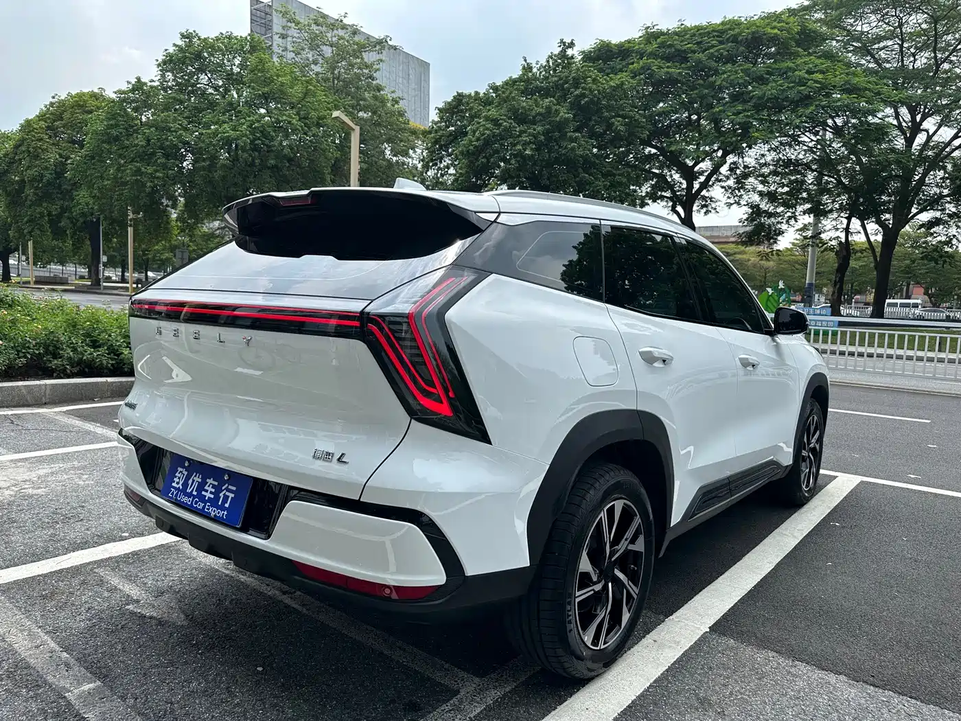 Geely Atlas L 2026 2025 4th Generation 1.5TD DCT Journey Start