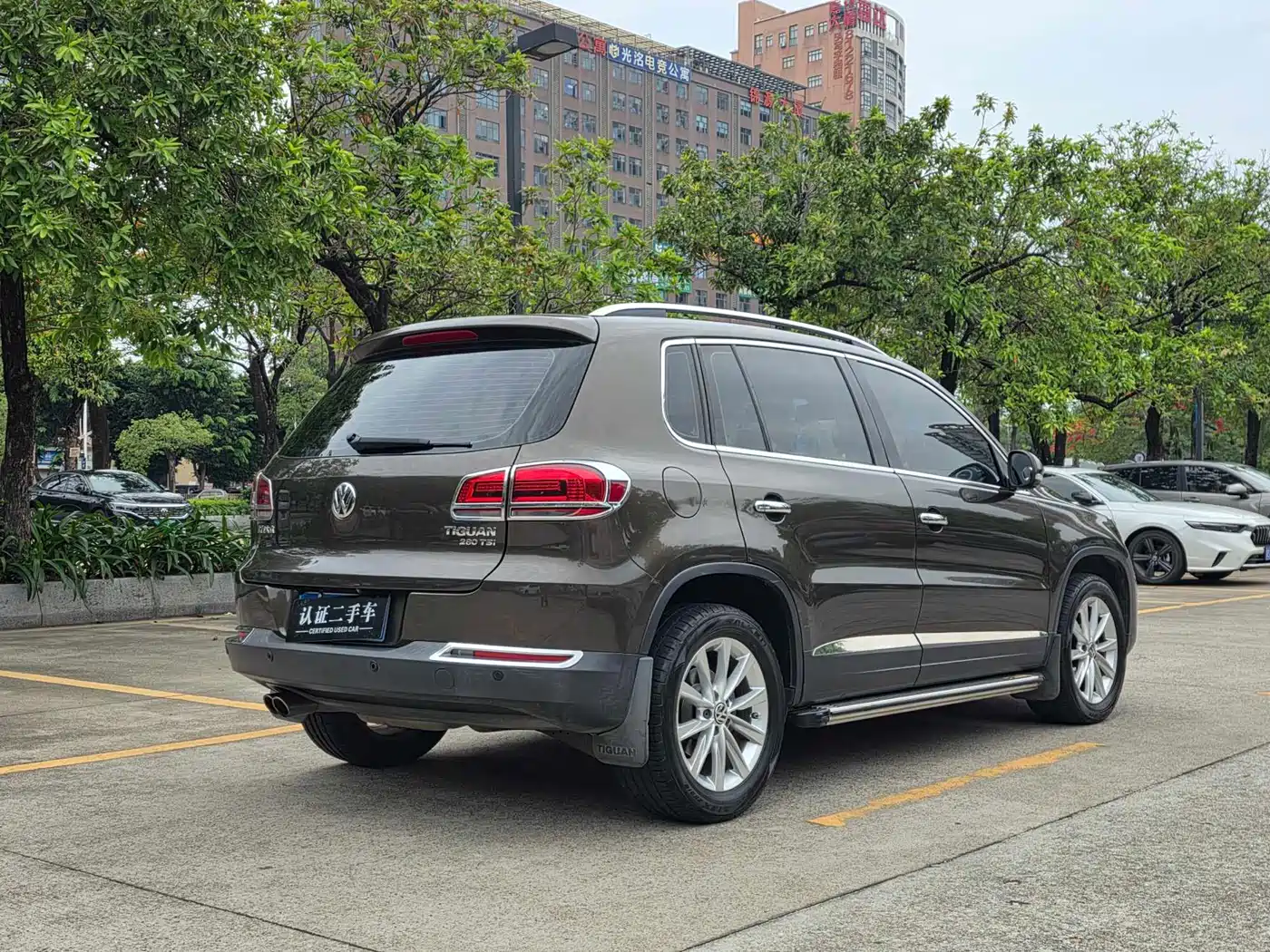 Volkswagen Tiguan 2016 280TSI Automatic 2WD Silk Road Comfort фото 17