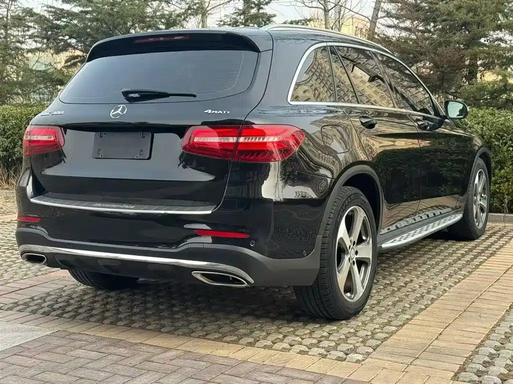 Mercedes-Benz GLC 2017 GLC 300 4MATIC Dynamic фото 5