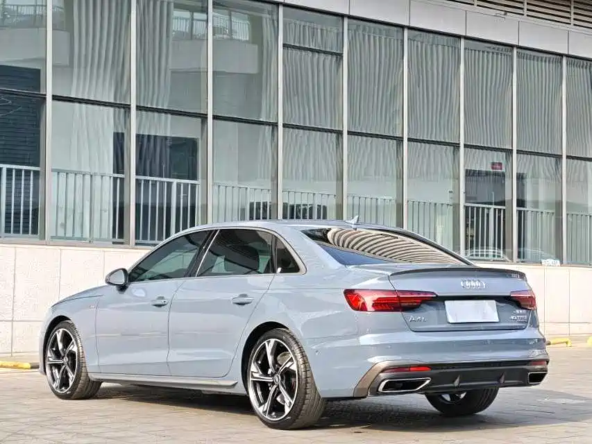 Audi A4L 2022 40 TFSI quattro RS Kit Burning Speed фото 18