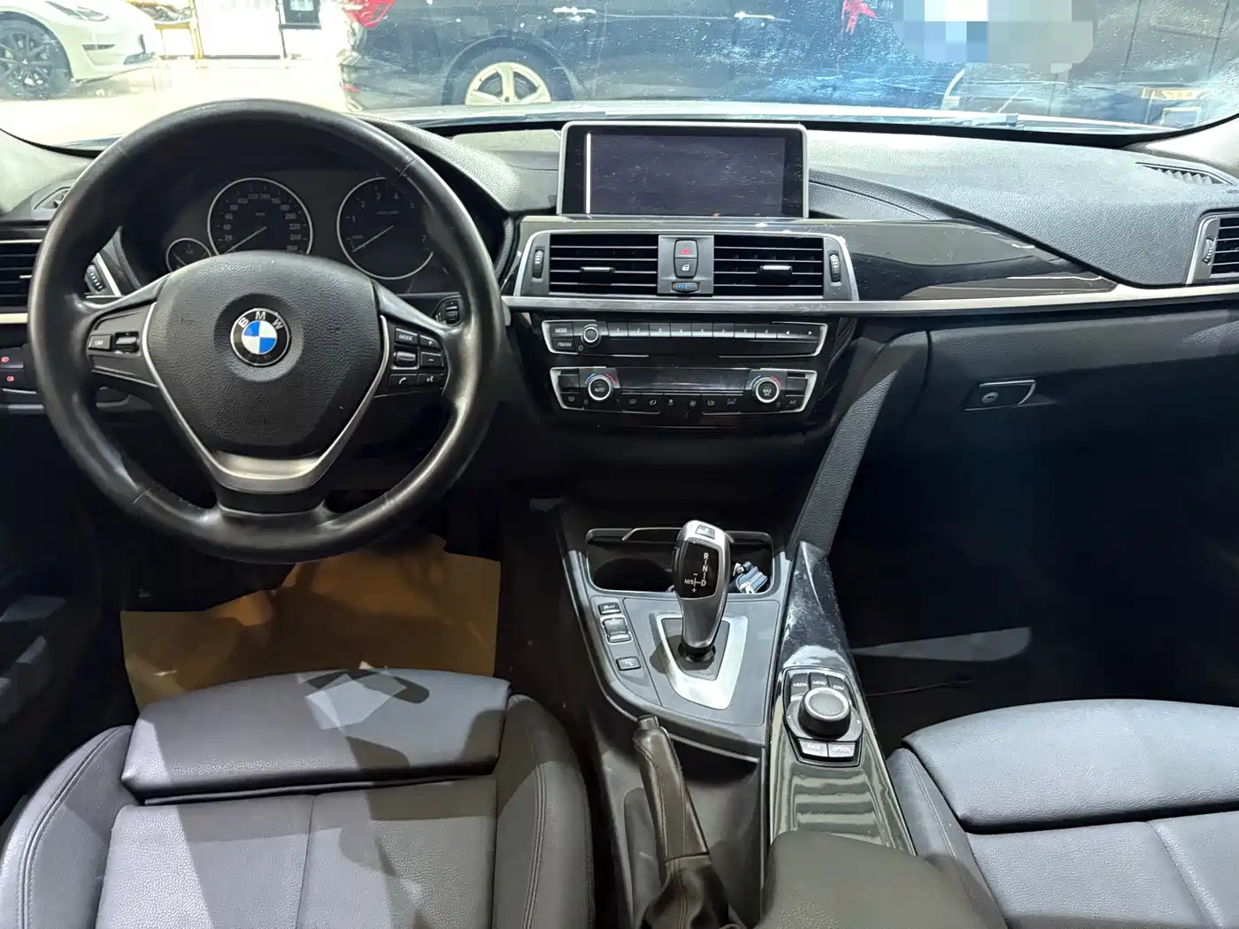 BMW 3 Series 2018 320Li Fashion Style фото 4