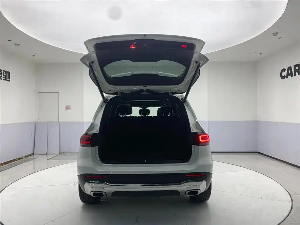 Mercedes-Benz GLB 2023 GLB 220 Dynamic фото 30