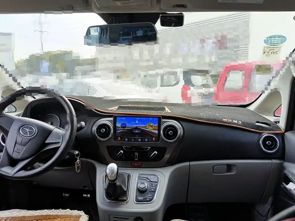 JAC Refine M3 2015 2015 2.0L Luxury
