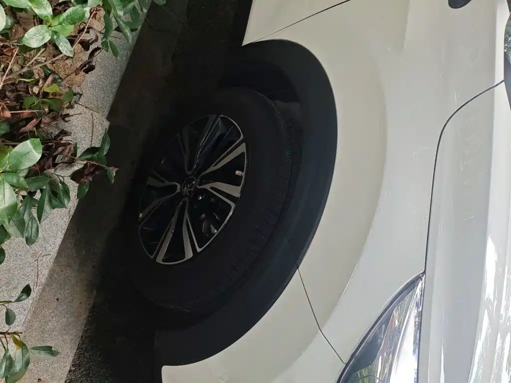 Kia KX1 2026 2026 1.4L Sunroof Edition