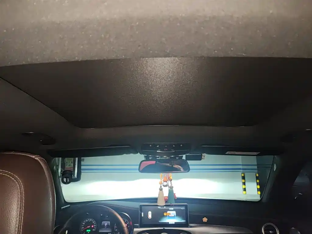 Mercedes-Benz GLC 2017 GLC 300 4MATIC Dynamic фото 9