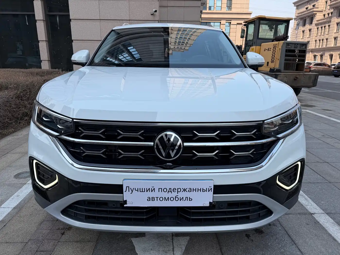 Volkswagen Tayron 2023 280TSI 2WD Luxury Plus Advanced Edition фото 3