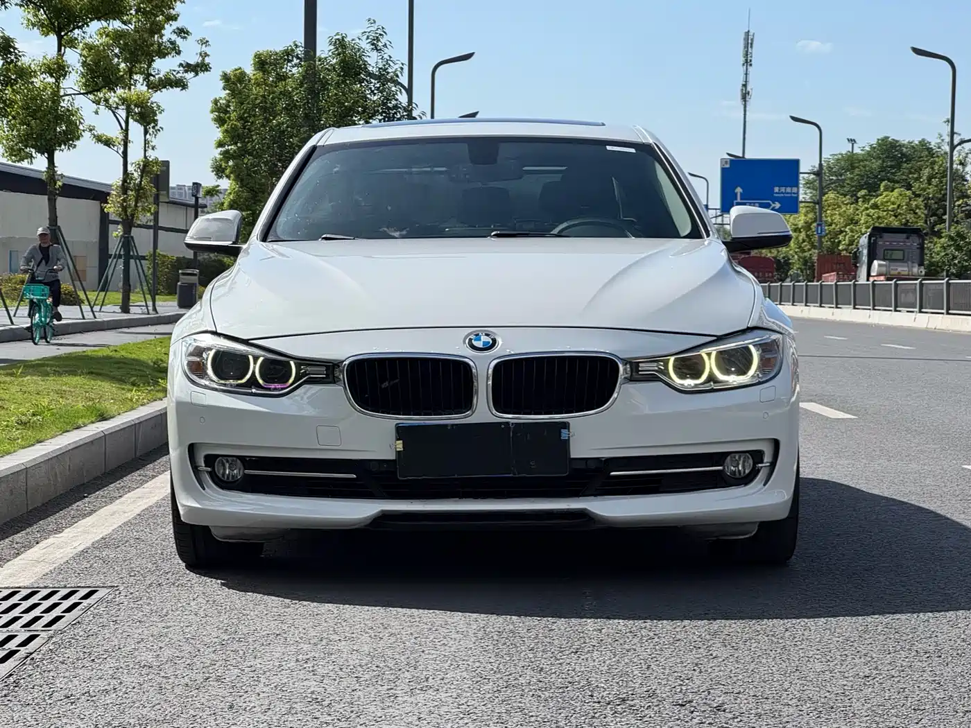 BMW 3 Series 2015 320Li Super Joy Fashion фото 2