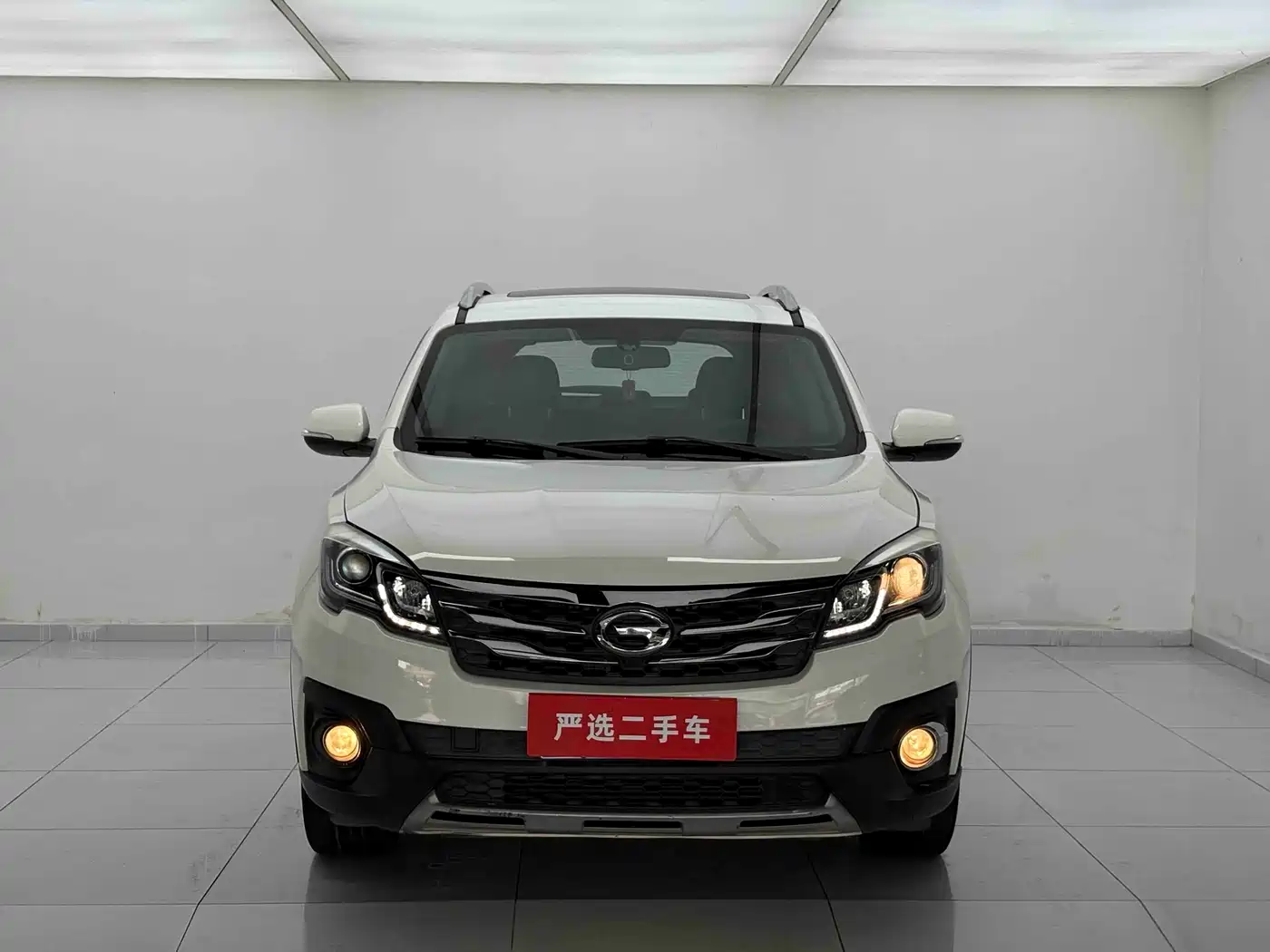 GAC Trumpchi Trumpchi GS5 Super 2016 1.8T Auto 2WD Anniversary Edition фото 2