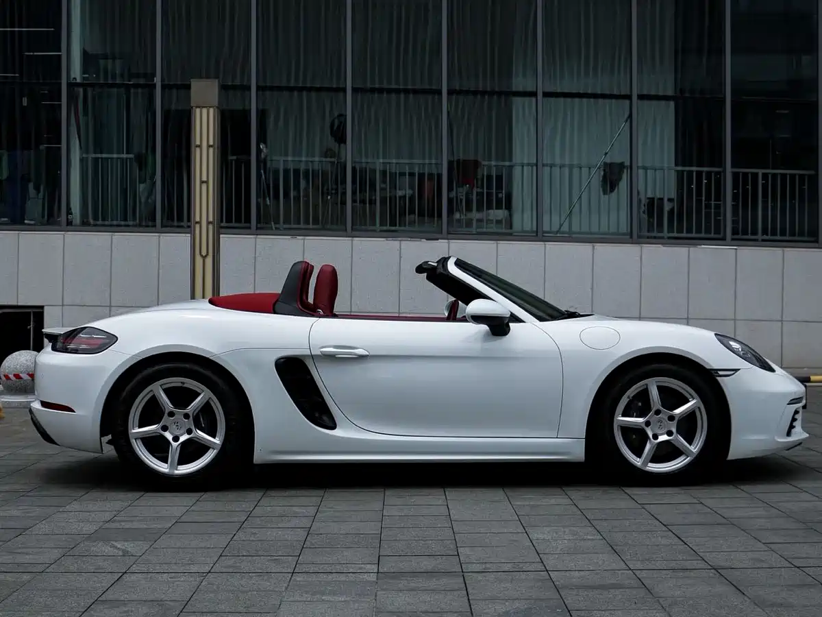 Porsche 718 2018 Boxster 2.0T фото 8