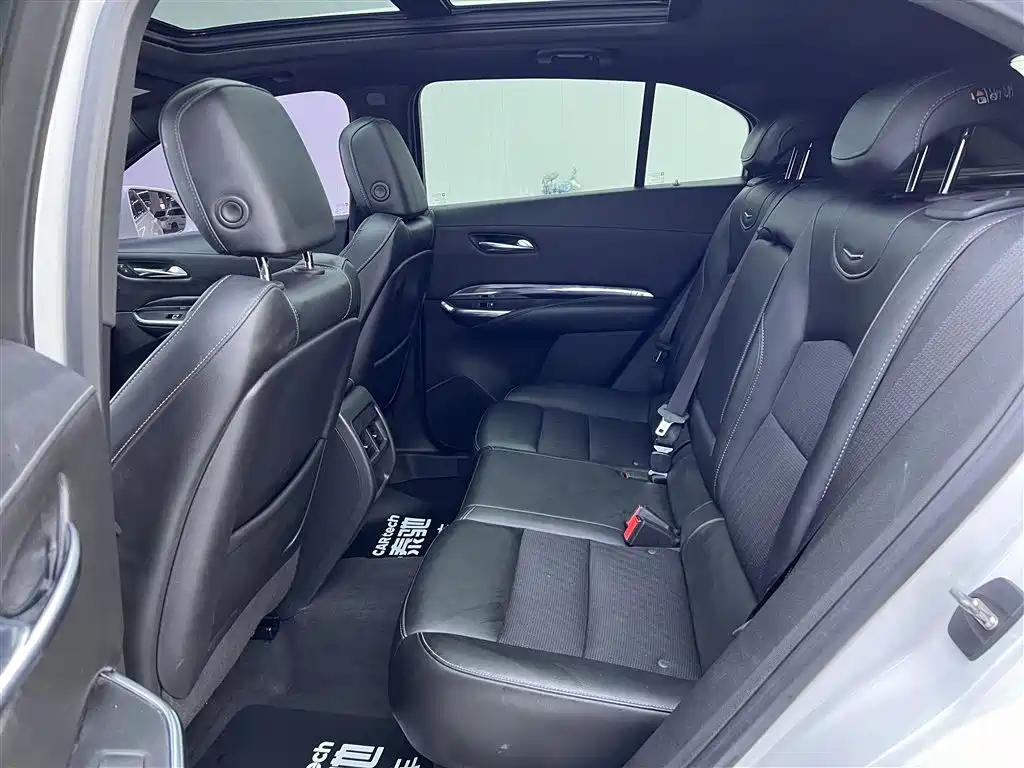 Cadillac XT4 2018 Model 28T 2WD Technology фото 22