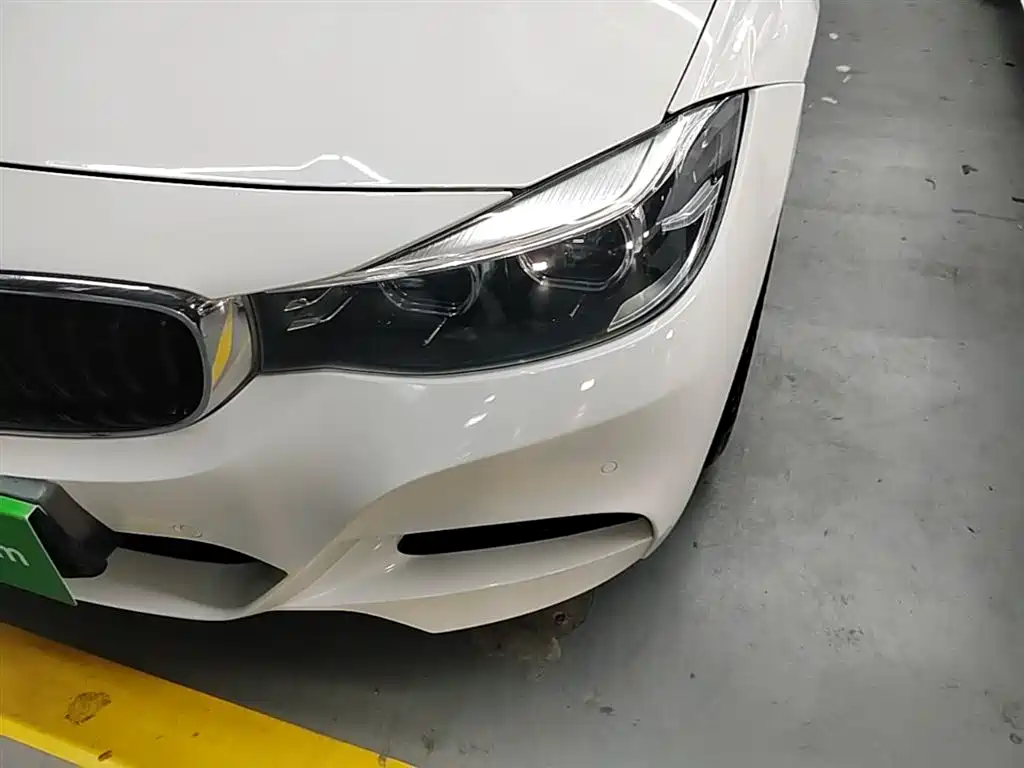 BMW 3 Series GT 2018 320i M Sport фото 19