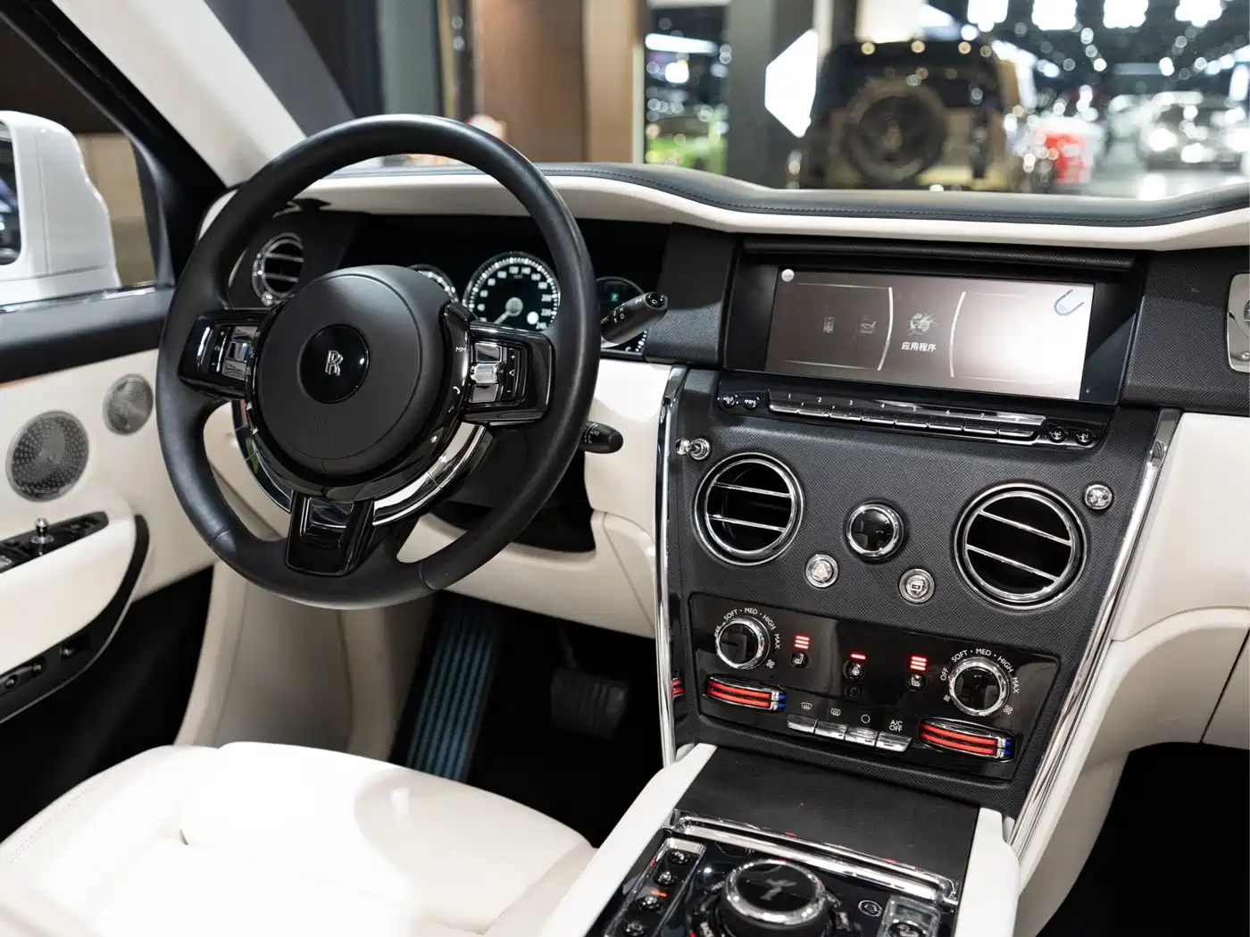 Rolls-Royce Cullinan 2021 2018 5-Seater Version