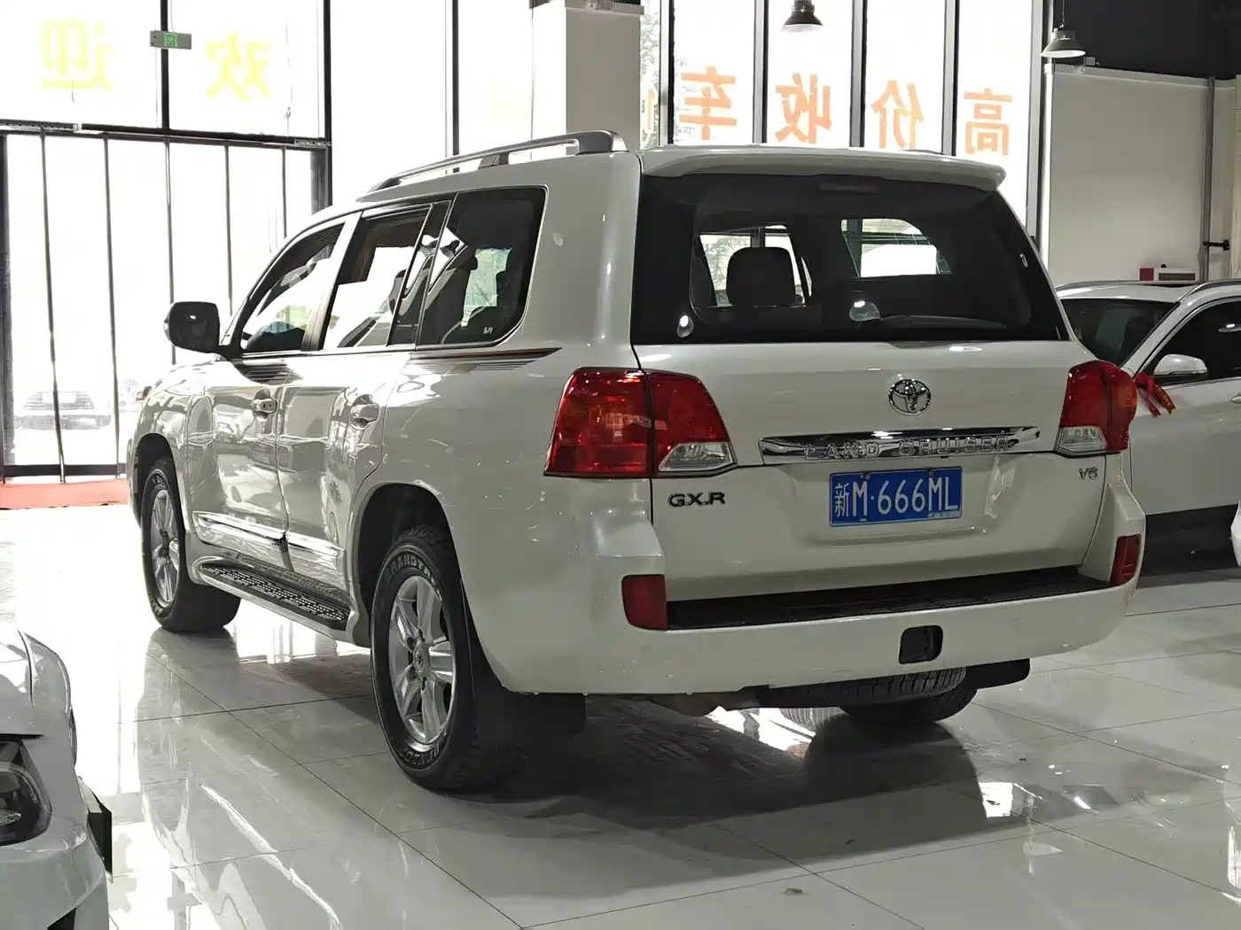 Toyota Land Cruiser (Import) фото 7
