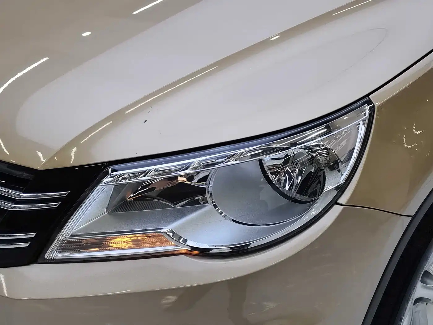 Volkswagen Tiguan 2012 1.8TSI Automatic 2WD Trend Edition фото 19
