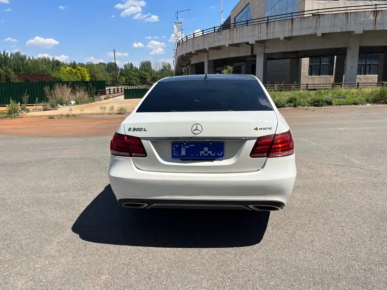 Mercedes-Benz E-Class 2015 Facelift E 260 L фото 9