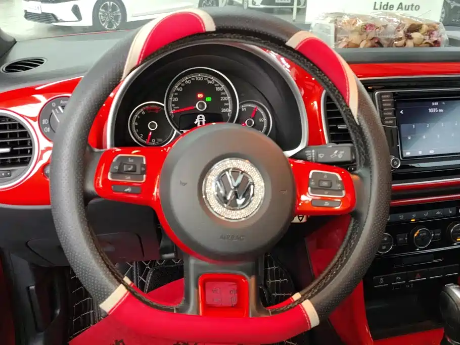 Volkswagen Beetle 2021 2018 280TSI Free Joy Edition