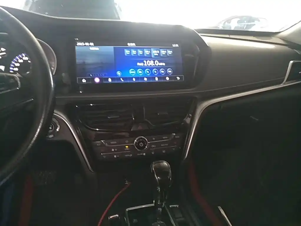 Venucia T90 2018 2017 2.0L CVT Smart Edition