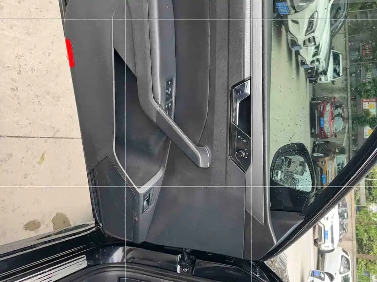 Volkswagen Passat 2016 330TSI DSG Honor Edition фото 10