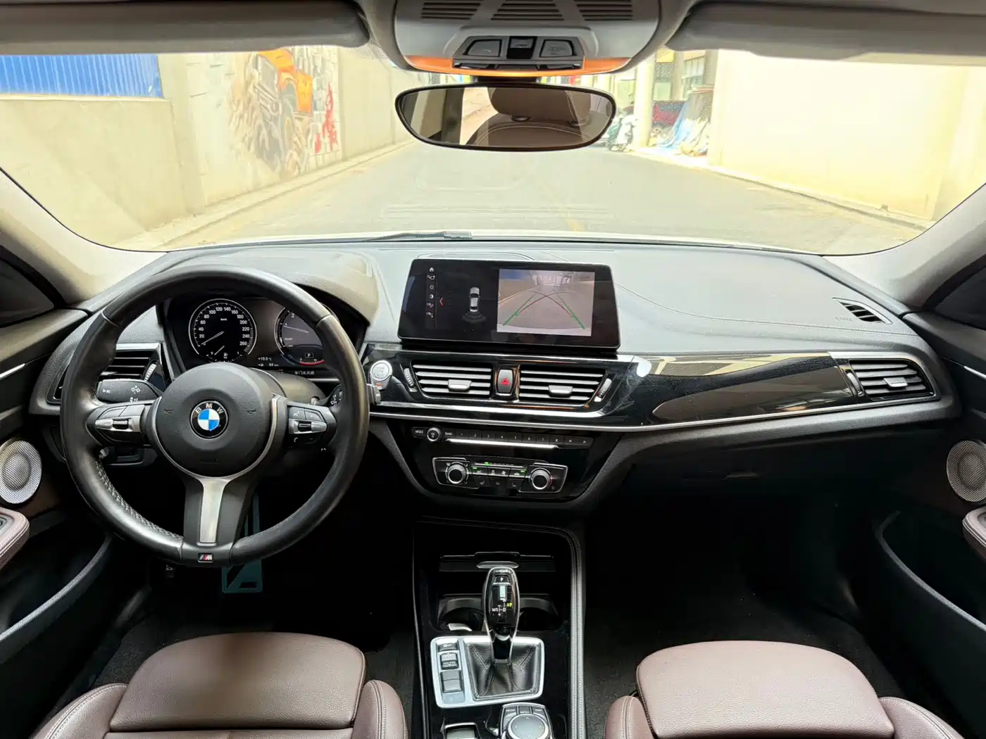 BMW 1 Series 2021 Facelift 120i M Sport Shadow Edition фото 8