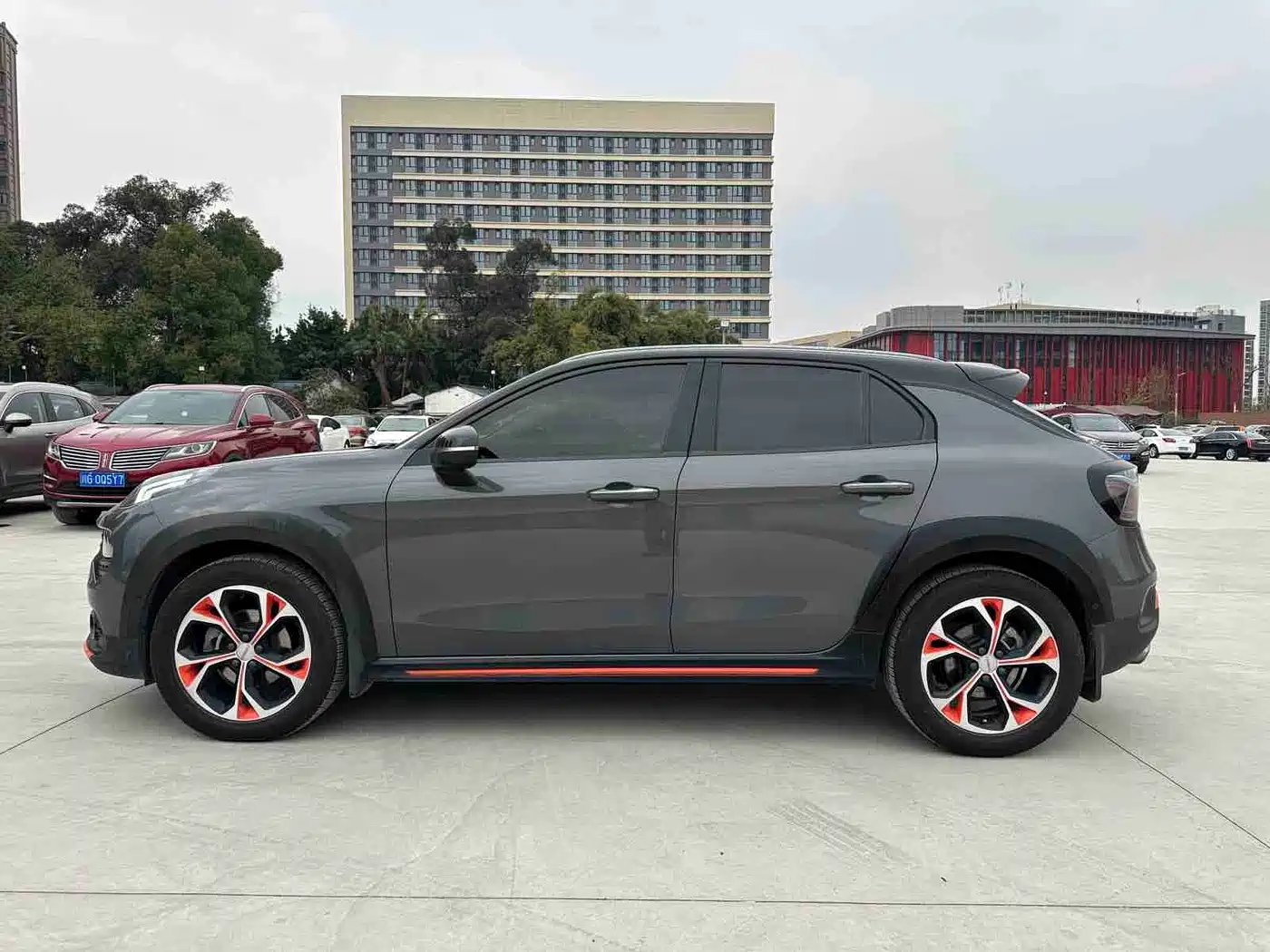 Lynk & Co 02 2018 Model 1.5T DCT 2WD Yao Pro Edition China V фото 10