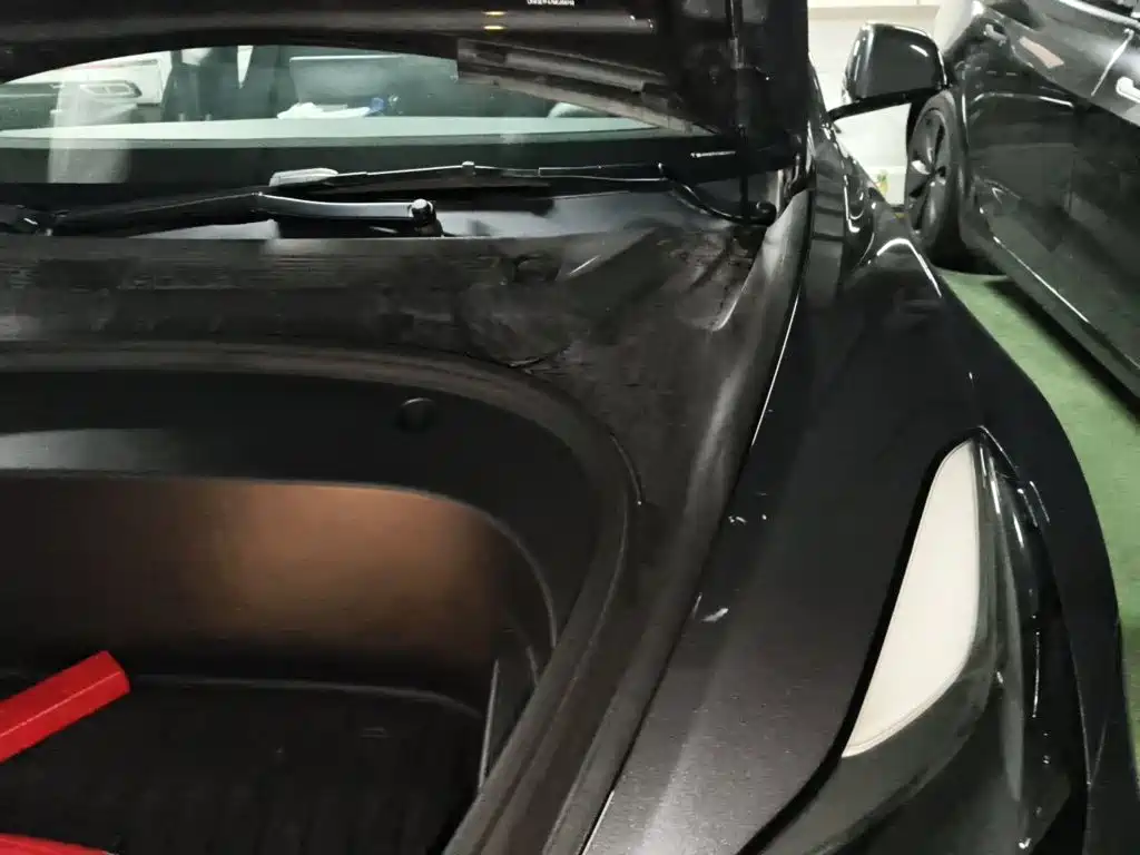 Фото 20 - Tesla Model 3