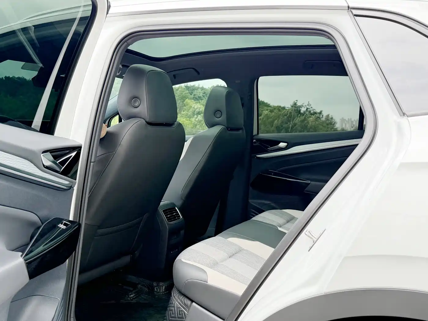 Volkswagen ID.4 CROZZ 2025 Pure Enjoyment Edition фото 6