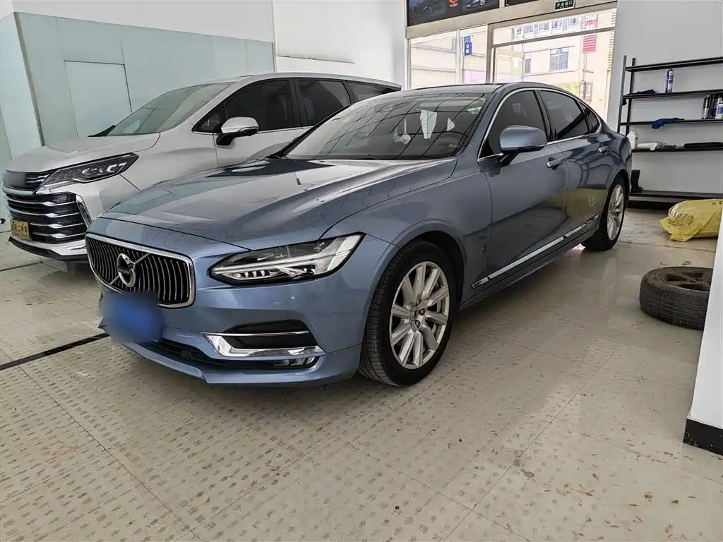 Volvo S90 2020 Facelift T5 Momentum