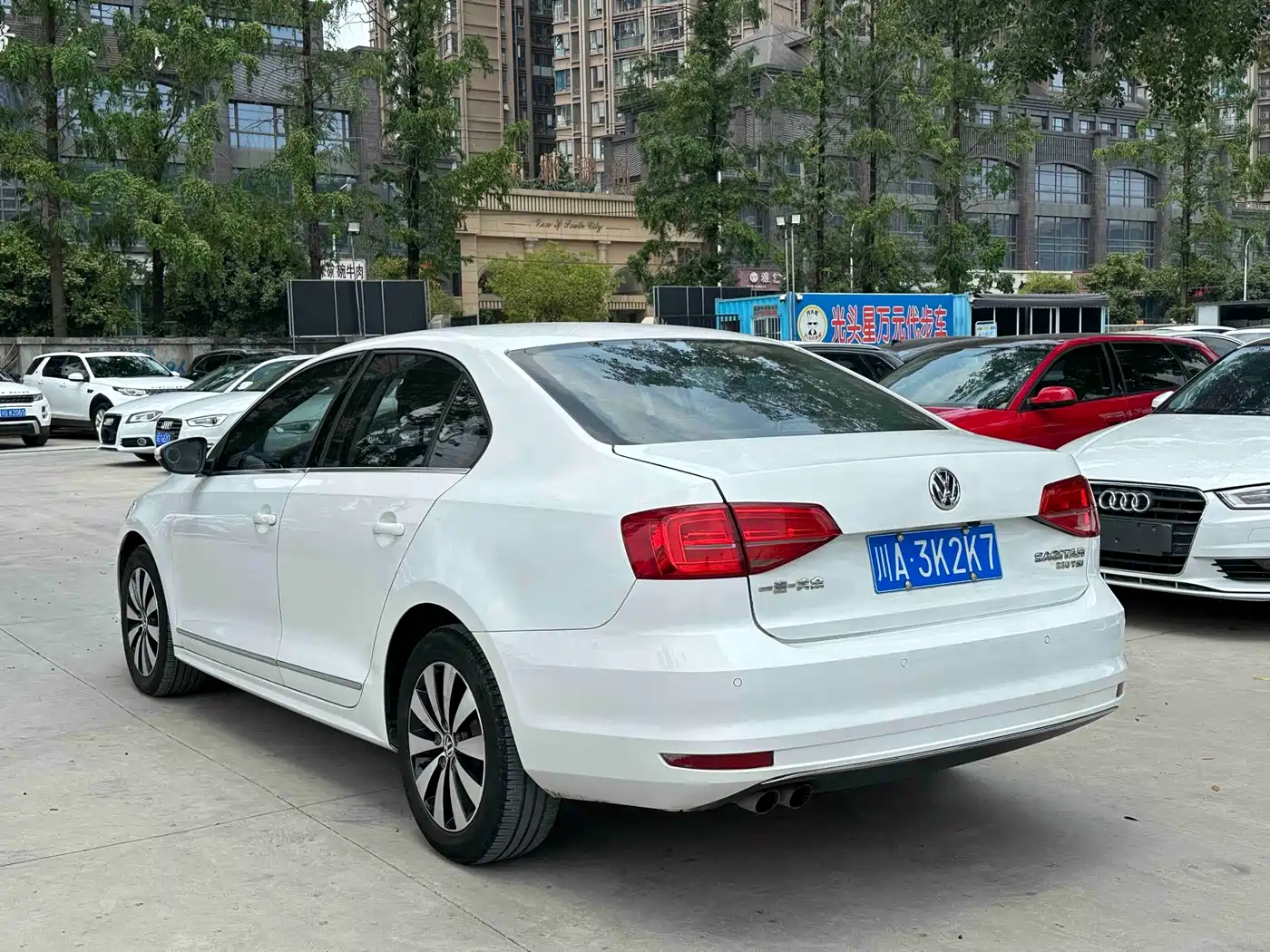 Volkswagen Sagitar 2017 230TSI Automatic Comfort фото 11