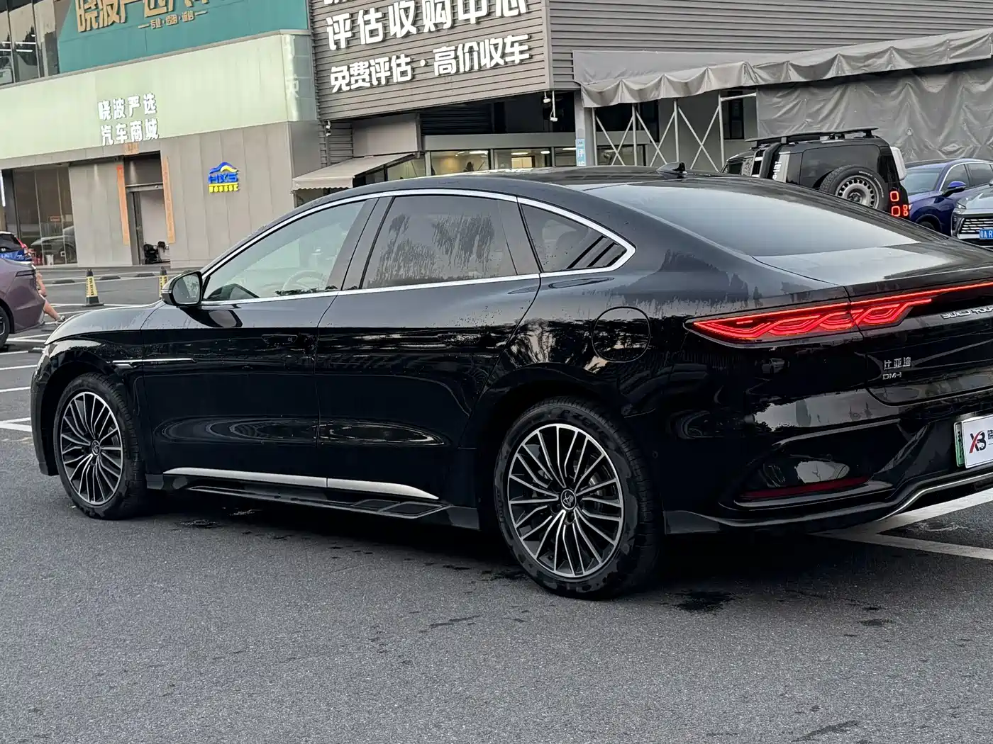 BYD Han 2025 2025 DM-i 125KM LiDAR Smart Driving
