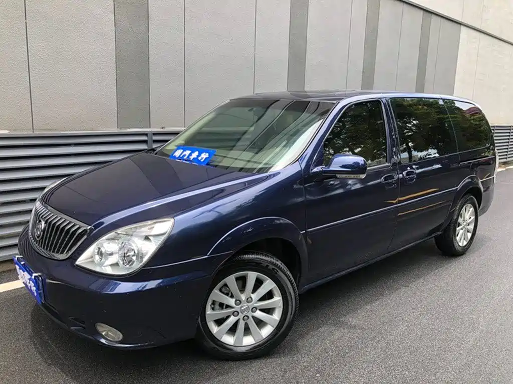 Фото 1 - Buick GL8