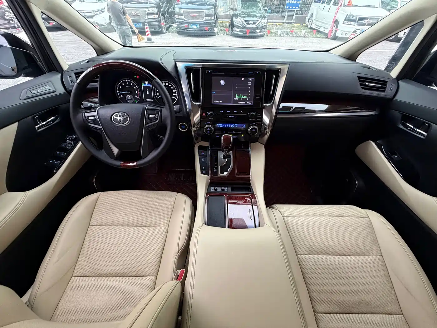 Toyota Alphard 2015 3.5L Luxury Edition фото 12