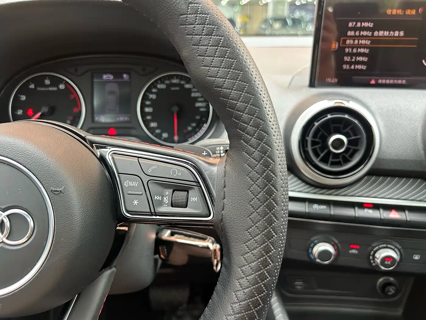 Audi Q2L 2022 35 TFSI Progressive Dynamic фото 23