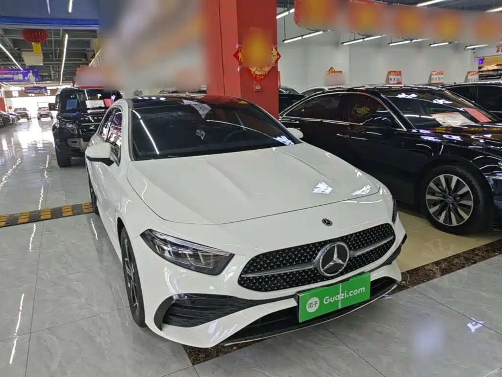 Фото 4 - Mercedes-Benz A-Class