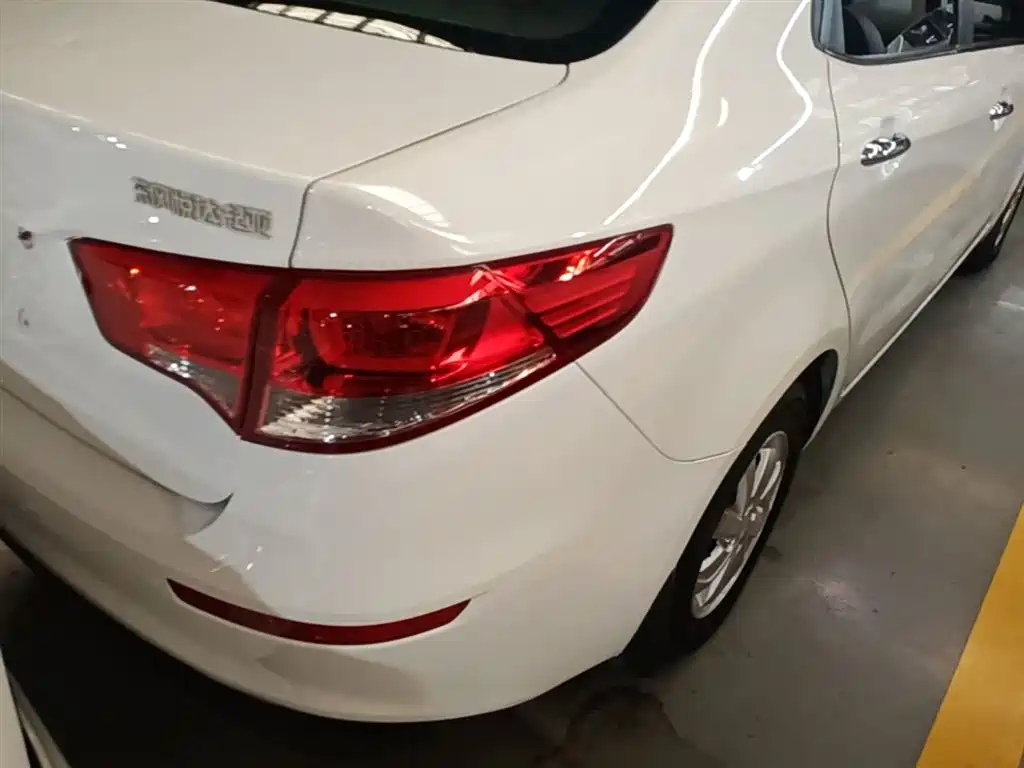 Kia K2 2015 Sedan 1.4L AT GLS фото 8
