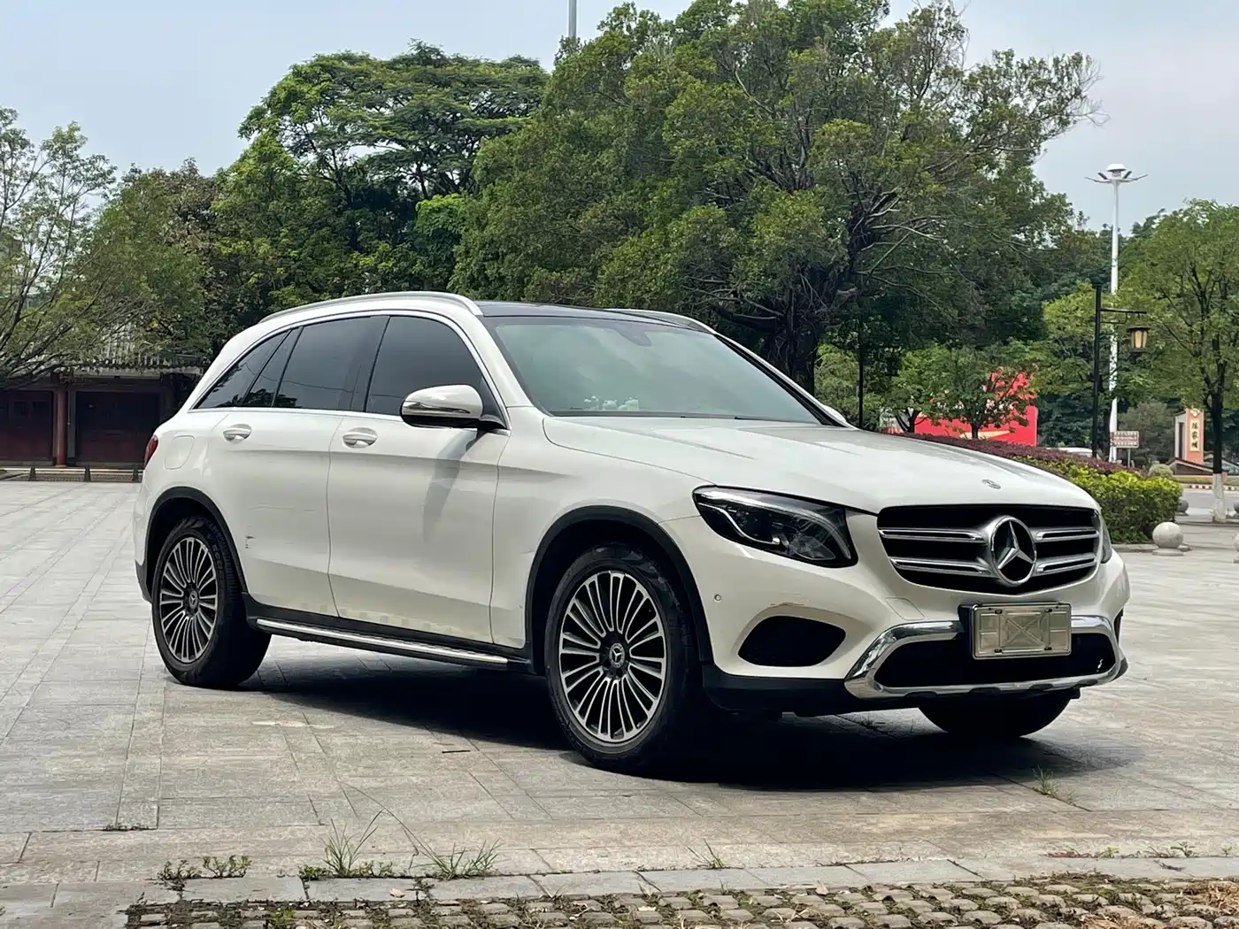 Mercedes-Benz GLC 2018 GLC 200 4MATIC фото 2