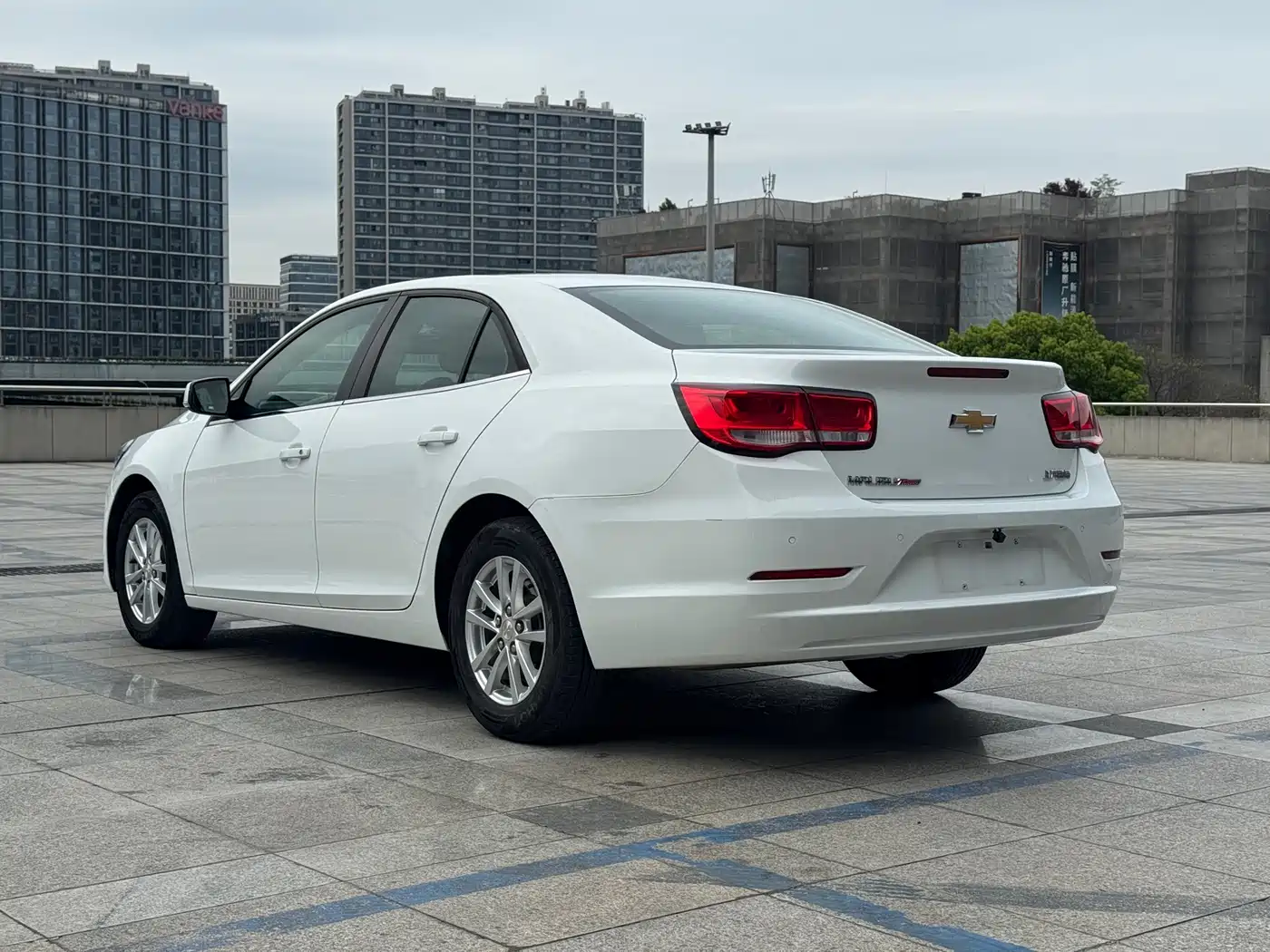 Chevrolet Malibu 2017 1.5T Automatic Comfort Edition фото 7
