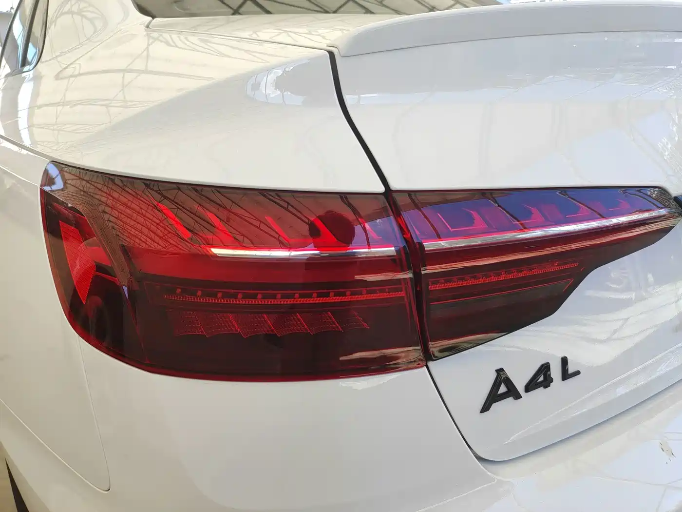 Audi A4L 2025 2024 40 TFSI Luxury Dynamic